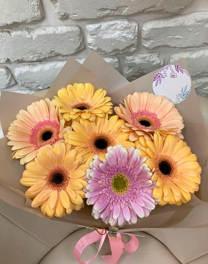 Букет цветов из: Герберы в Варениковском