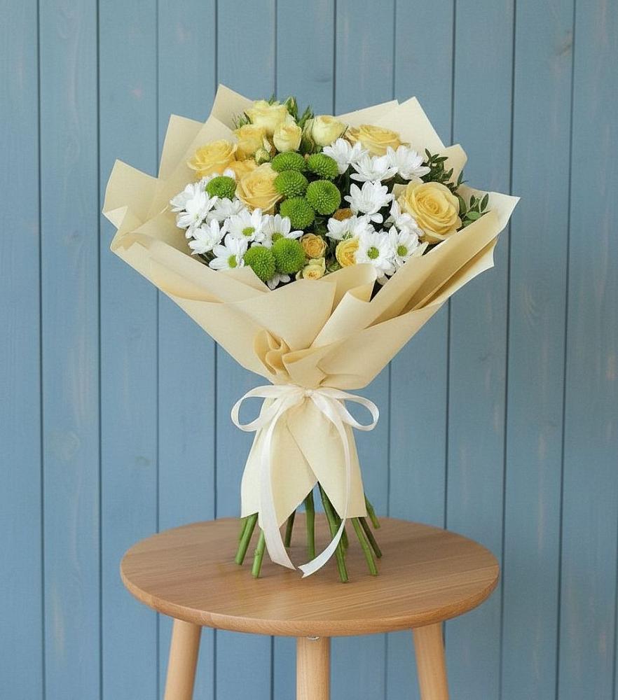 Букет цветов из: Хризантемы и Розы в Варениковском