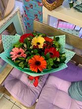 Букет цветов из:  Герберы, Хризантемы и Альстромерии #REPLACE_PRED# Варениковском