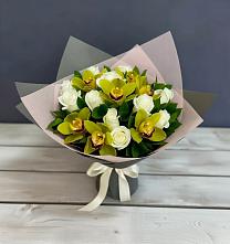 Букет цветов из:  Орхидеи и Розы в Варениковском