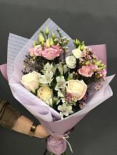 Букет цветов из:  Альстромерии, Розы и Лизиантусы #REPLACE_PRED# Варениковском