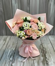 Букет цветов из:  Гвоздики, Розы и Хризантемы в Варениковском