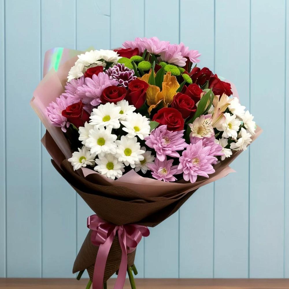 Букет цветов из: Розы, Хризантемы и Альстромерии в Варениковском