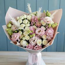 Букет цветов из:  Альстромерии и Розы в Варениковском