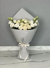 Букет цветов из:  Розы и Лизиантусы в Варениковском